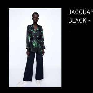 Beautiful Top or jean